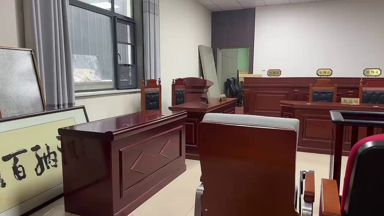 生产自营法官桌椅审判桌 椅诉讼台被告椅 栏法院仲裁桌