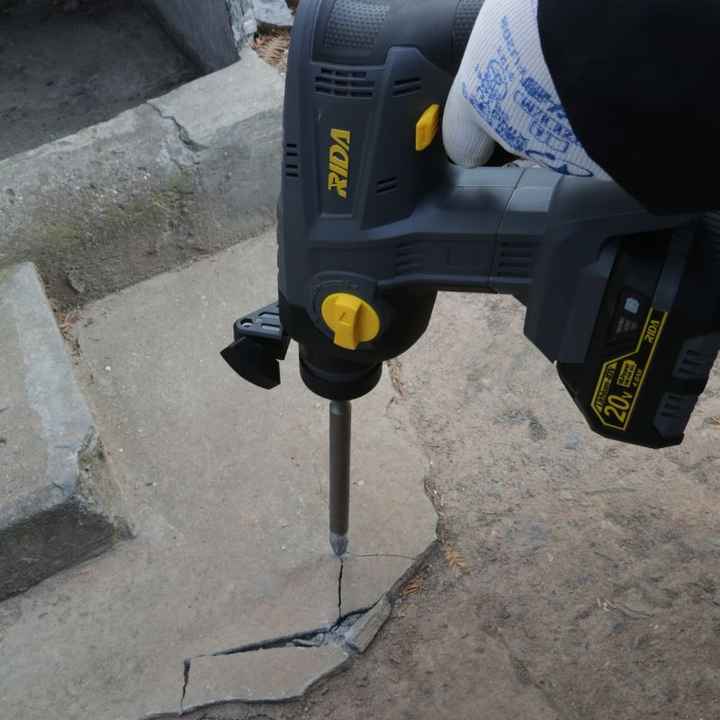 Image 3