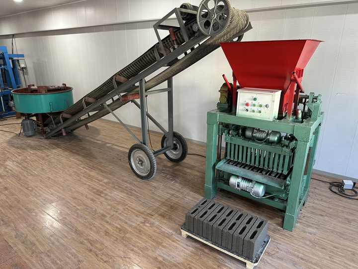 Image 4